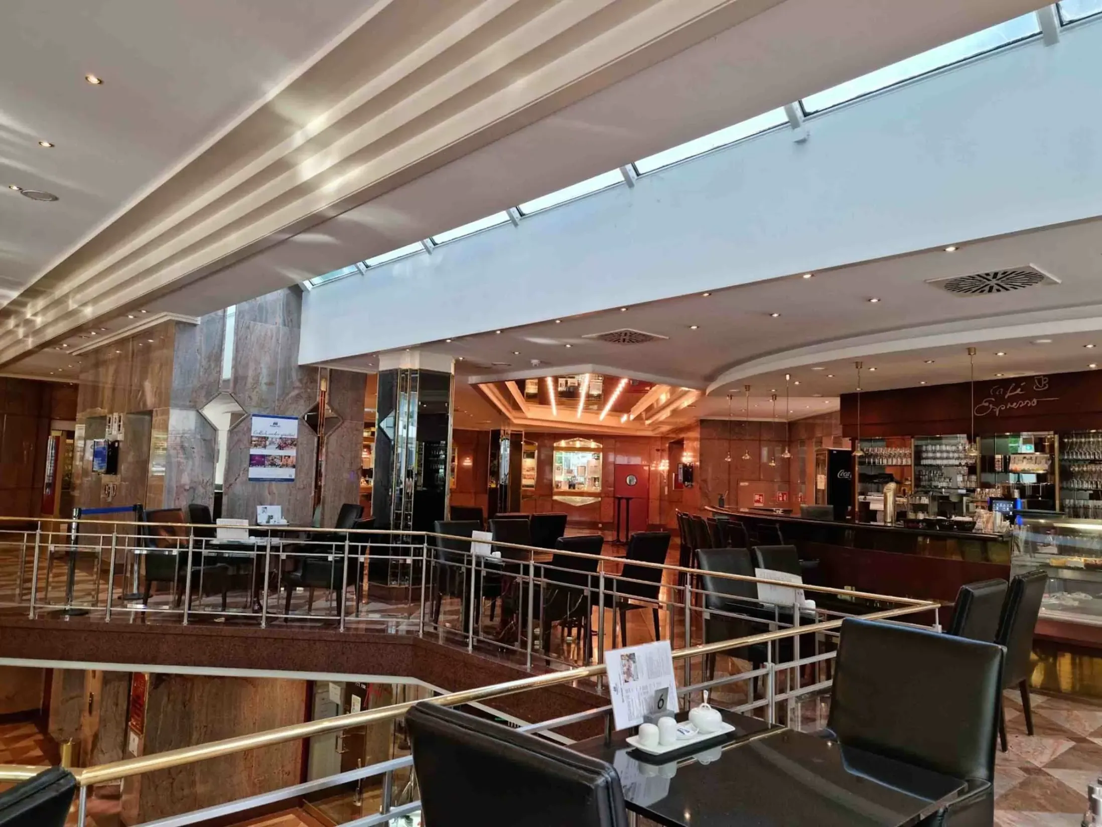 Maratim Hotel Stuttgart - Best Hotels in Stuttgart