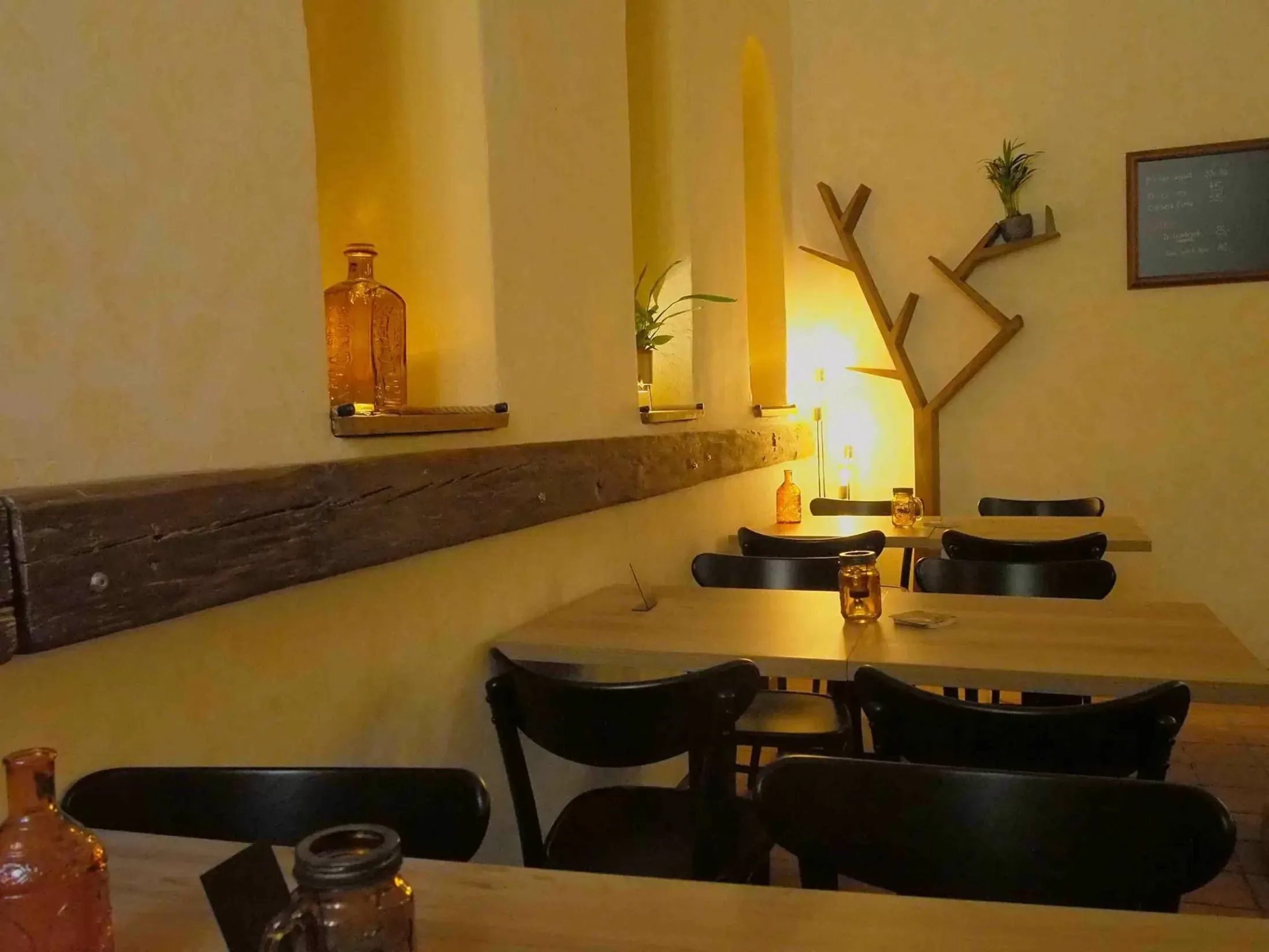 Na Kohoutě BACKYARD pub - Best Pubs in Prague