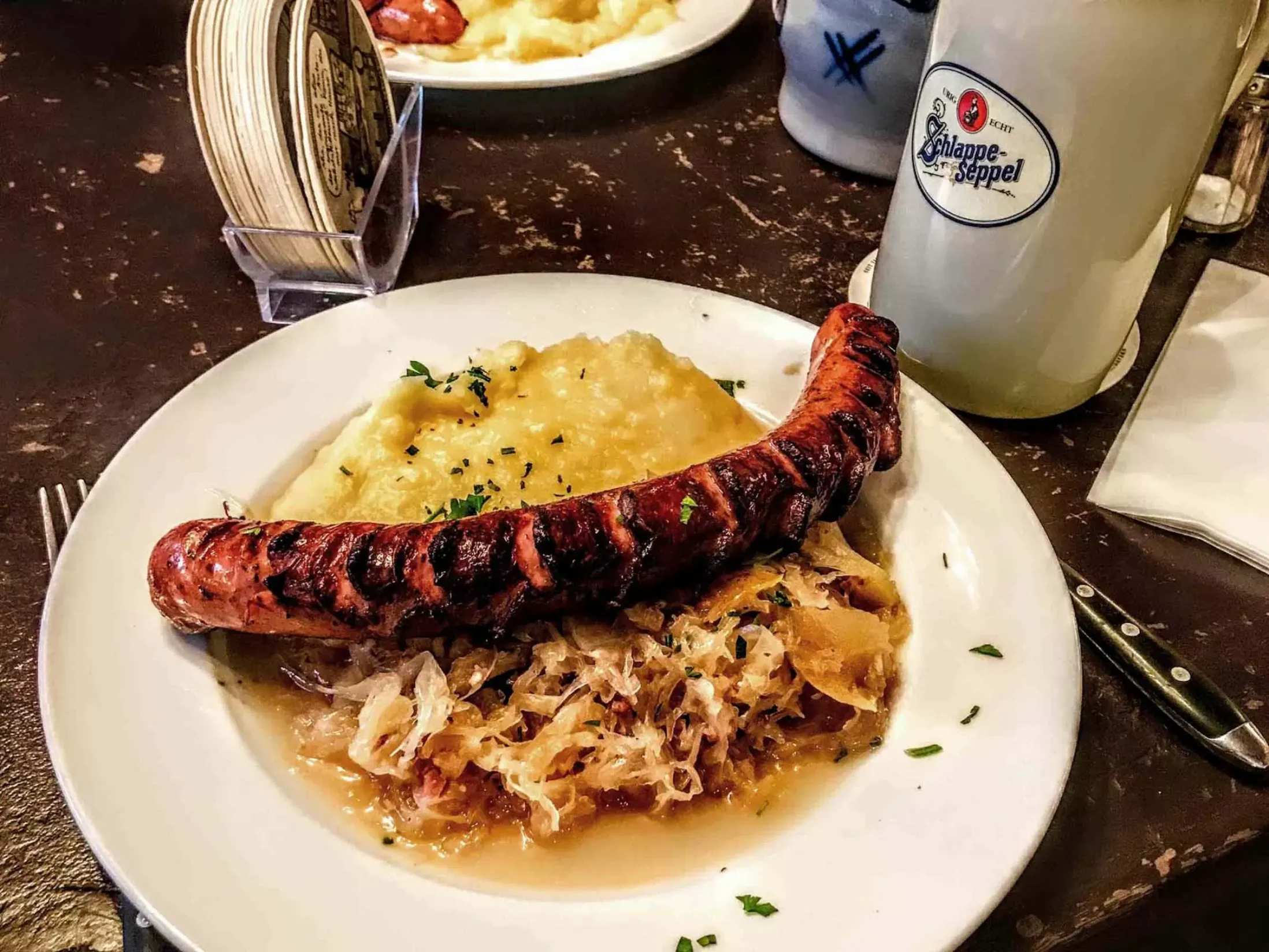 Ebbelwoi Unser - Best Restaurants in Frankfurt