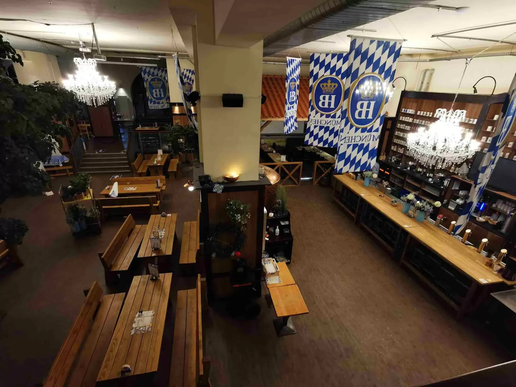 Hofbräu Wirtshaus Speersort - Best Restaurants in Hamburg