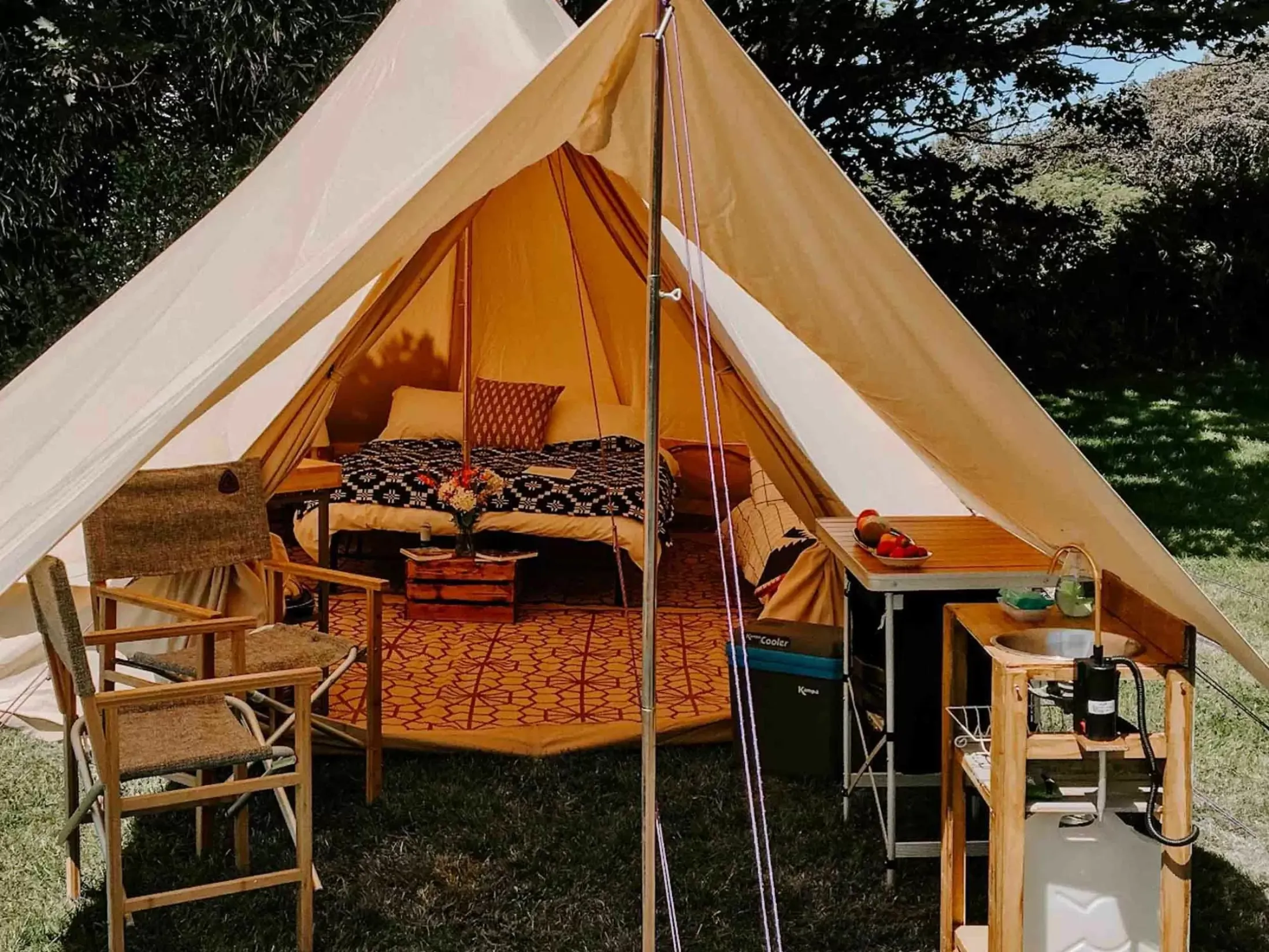 Ysella Glamping - Hen Party Glamping