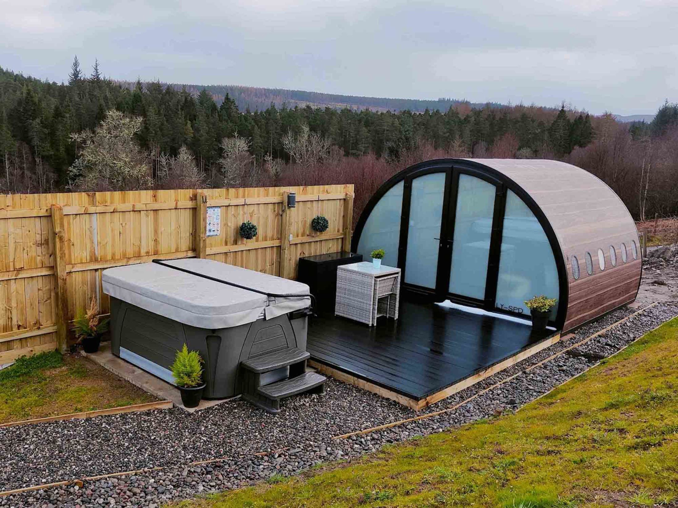 Highland Premier Glamping Pods - Hen Party Glamping