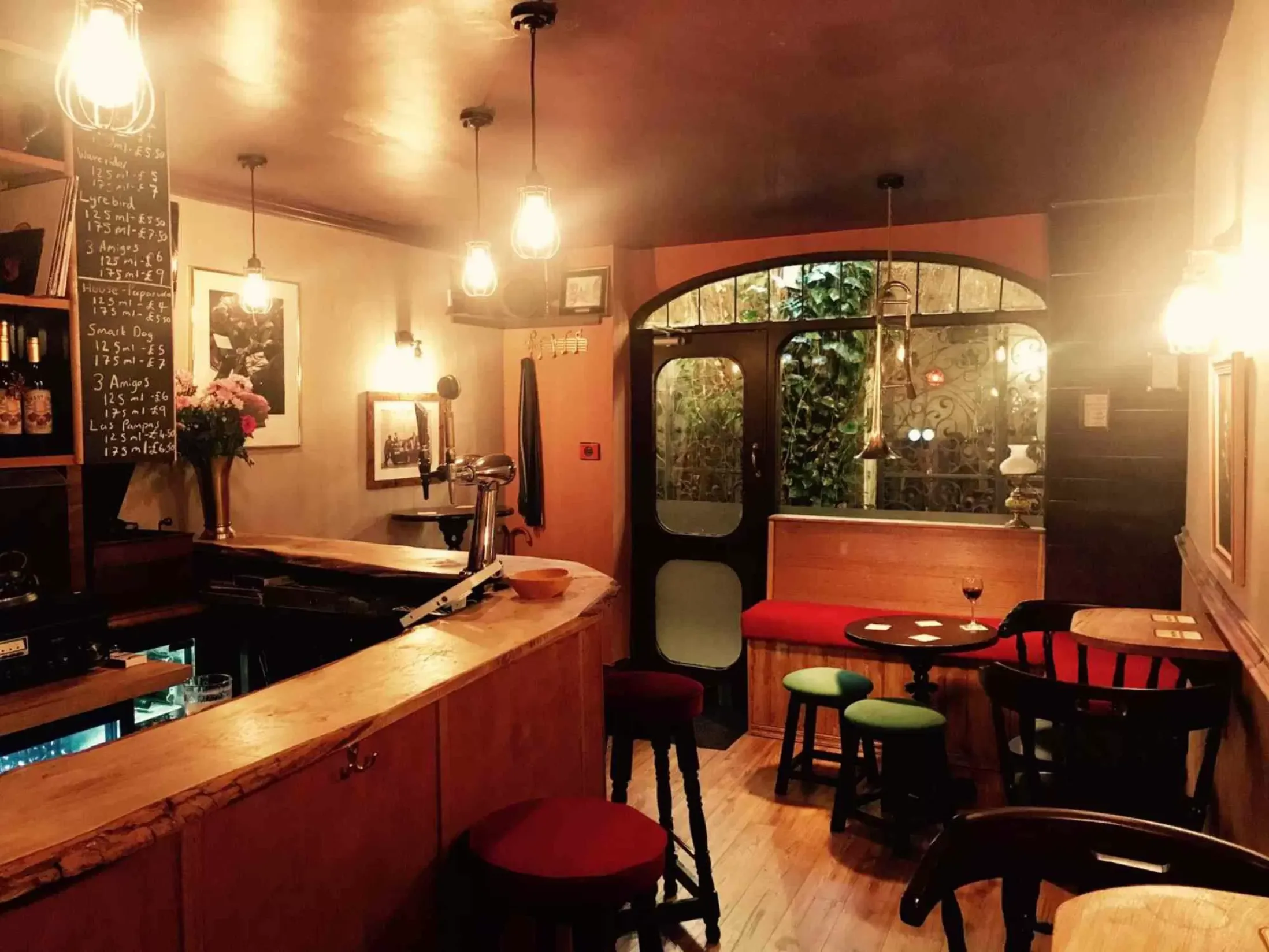 Metronome Jazz Bar - Best Bars in Chester