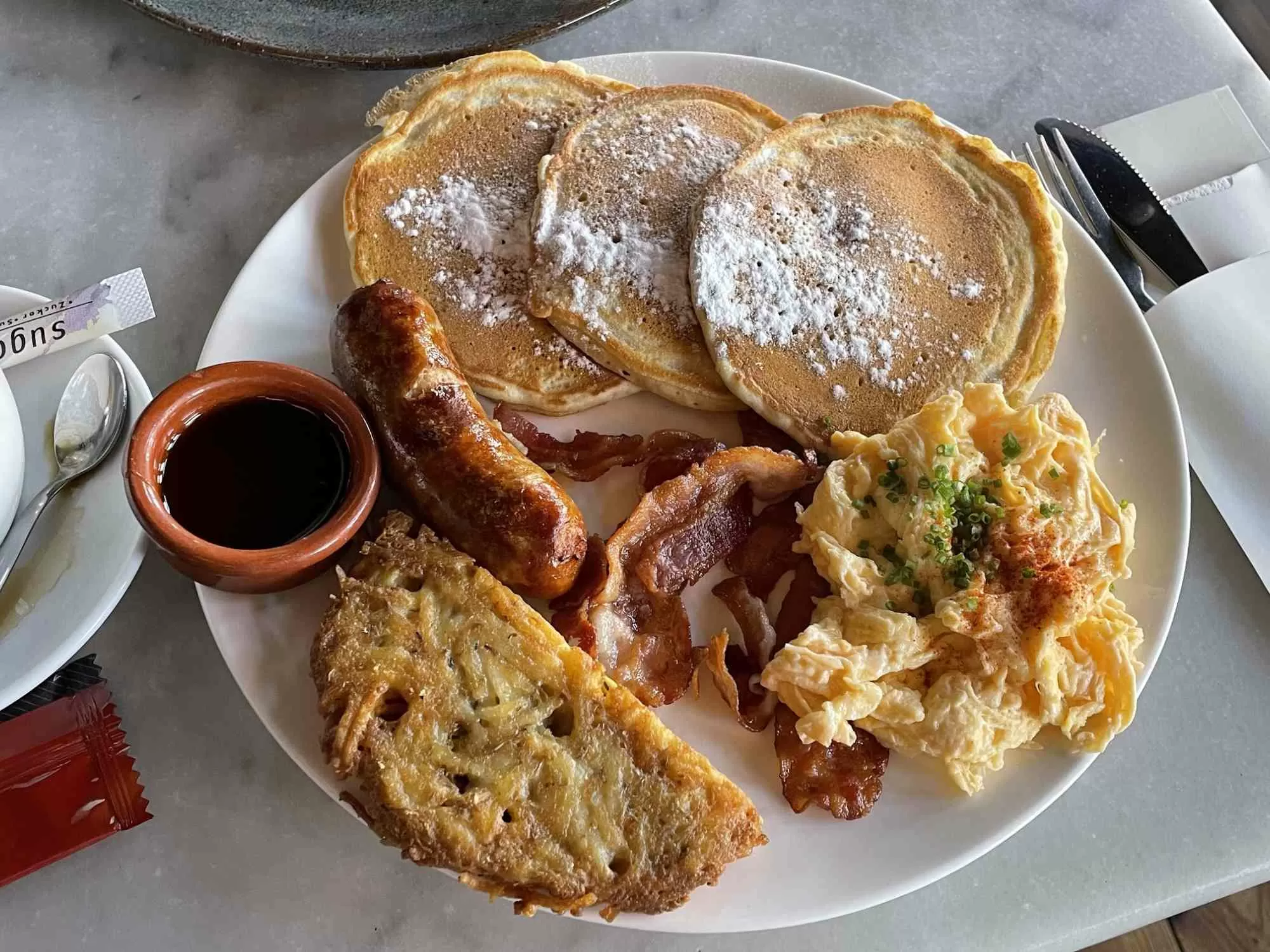 Best Bottomless Brunch in Amsterdam - Staring at Jacob Best Bottomless Brunch in Amsterdam - Staring at Jacob