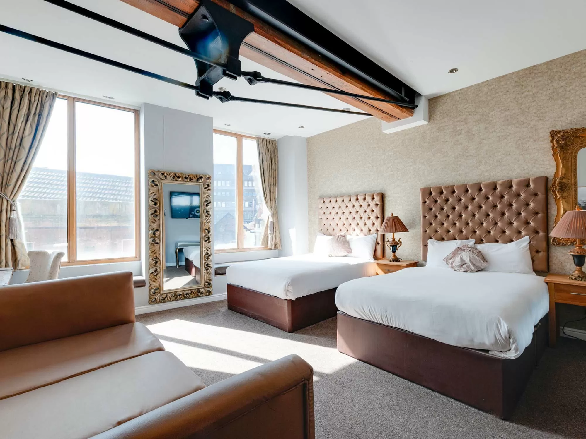 Decide on the Accommodation