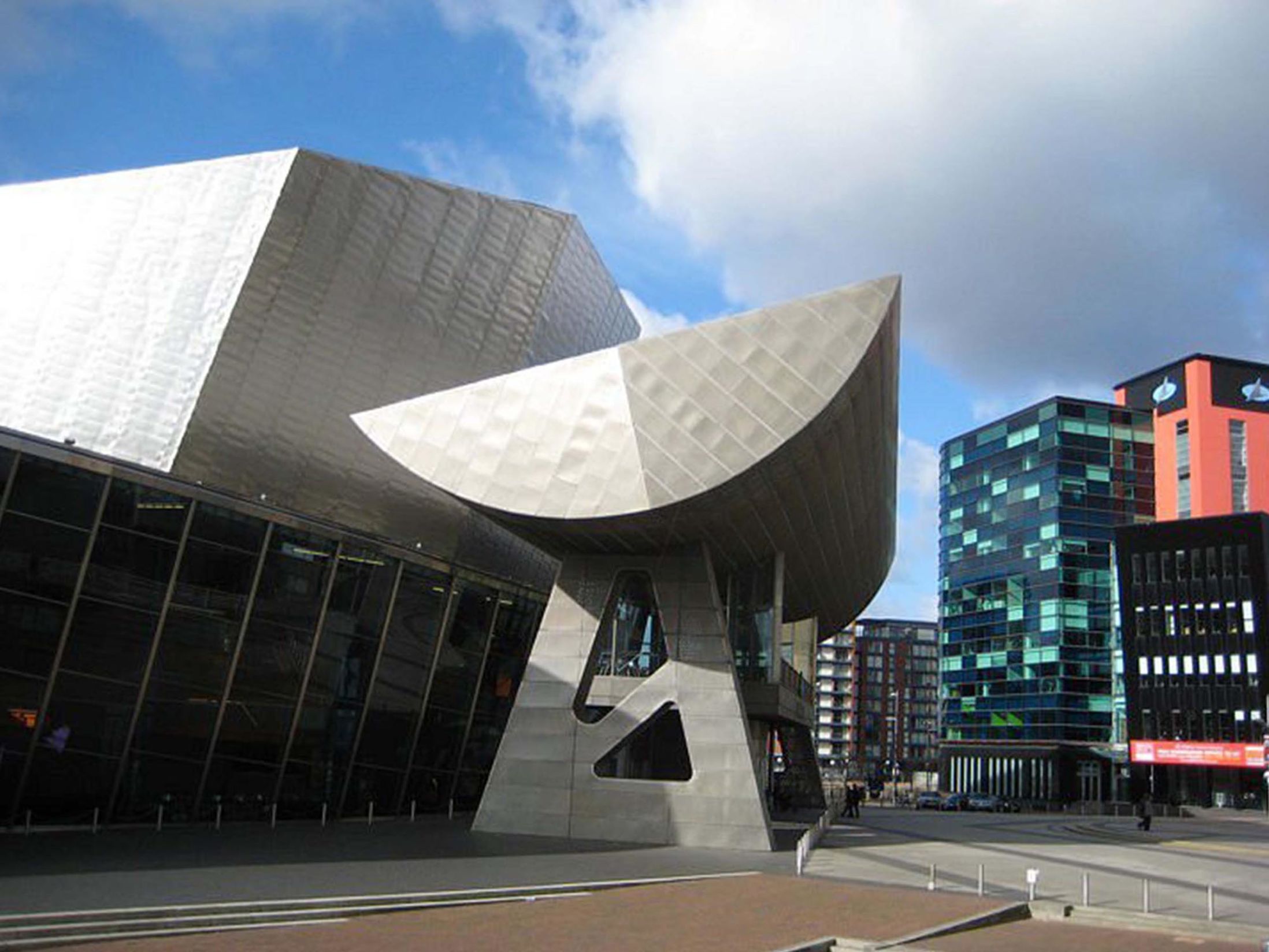9 Large Christmas Party Venues in Manchester - The Lowry