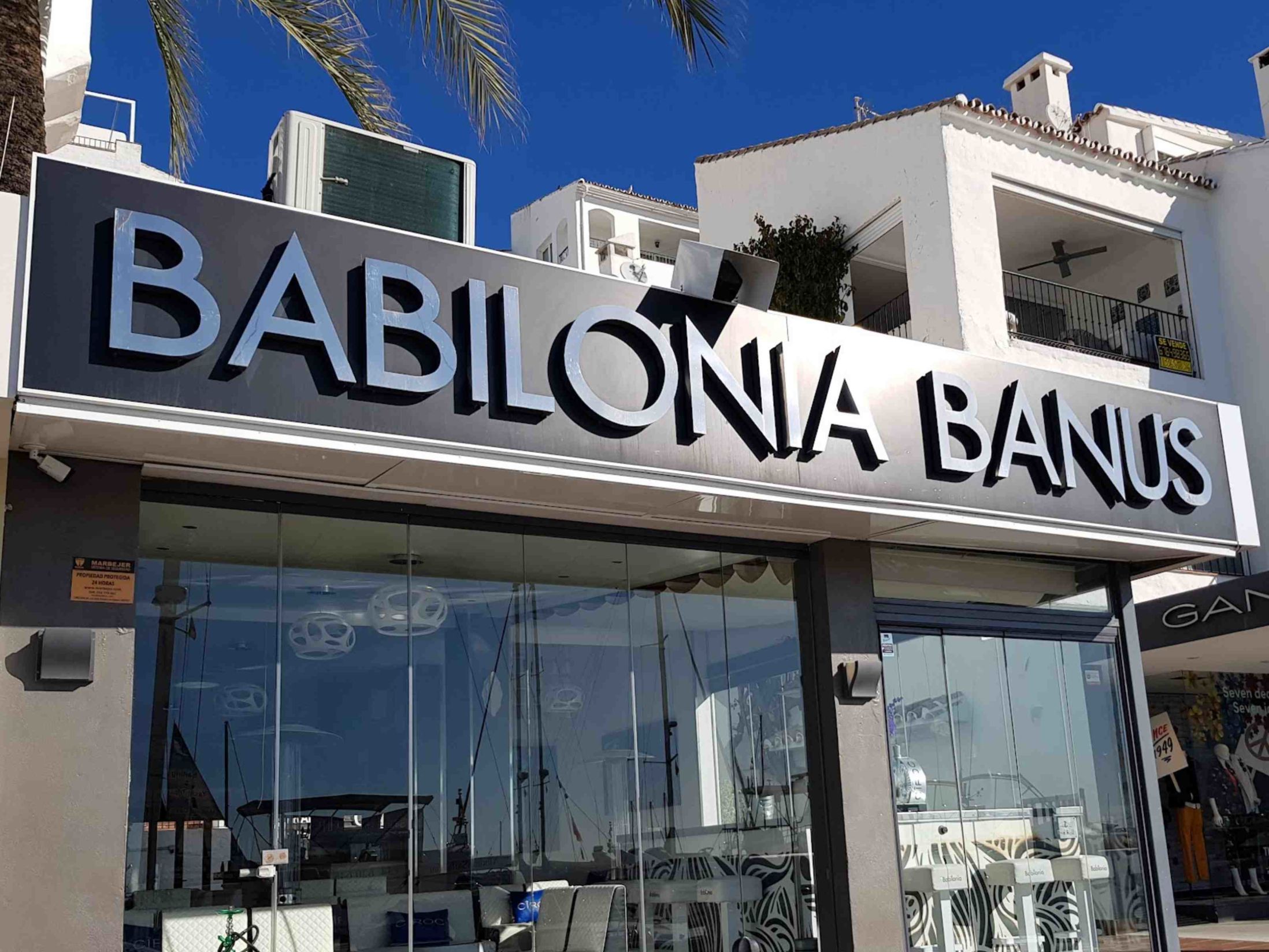 Best Bars in Marbella - Babilonia Banus