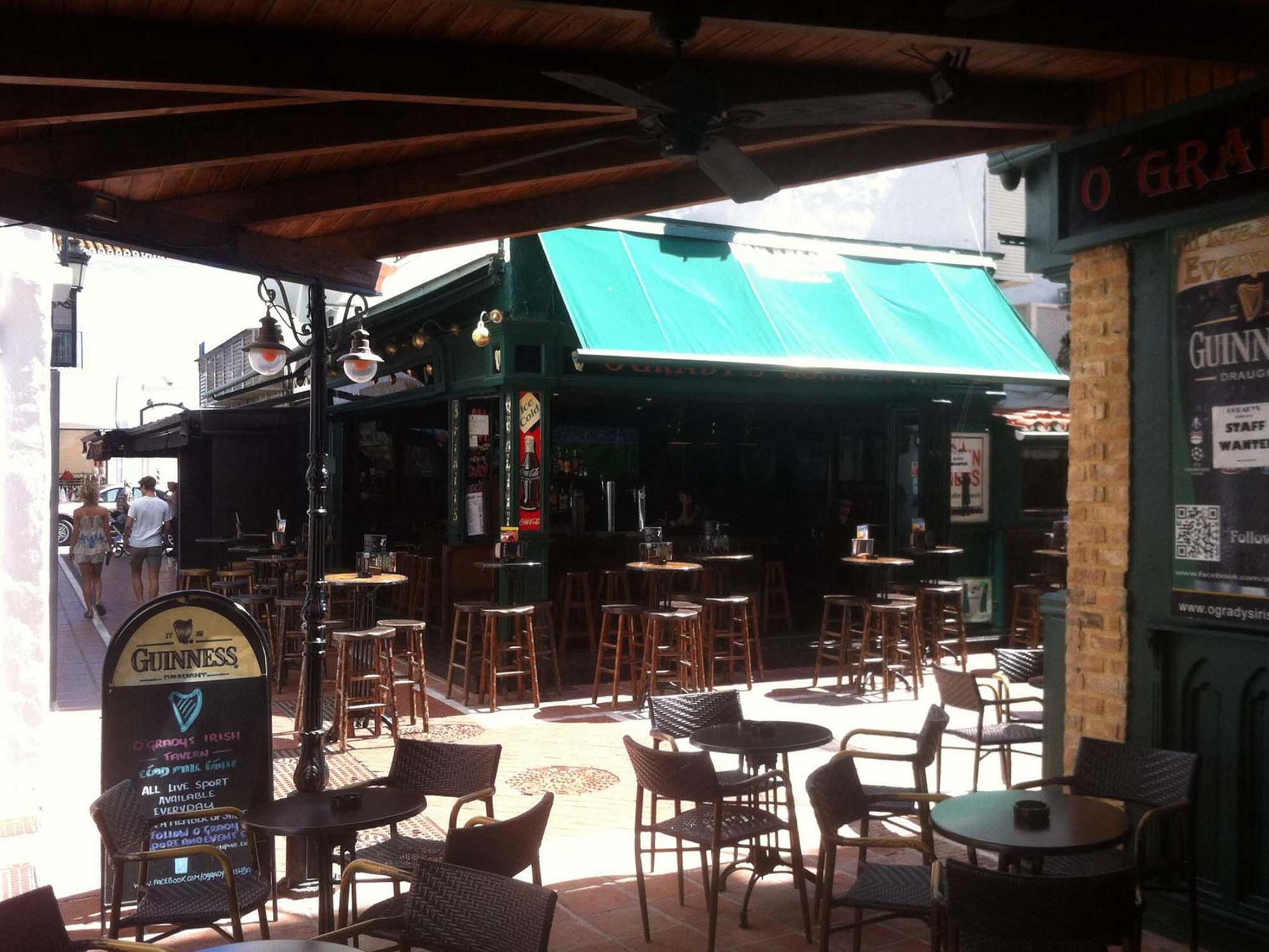 Best Bars in Marbella - O'Grady's Irish Pub