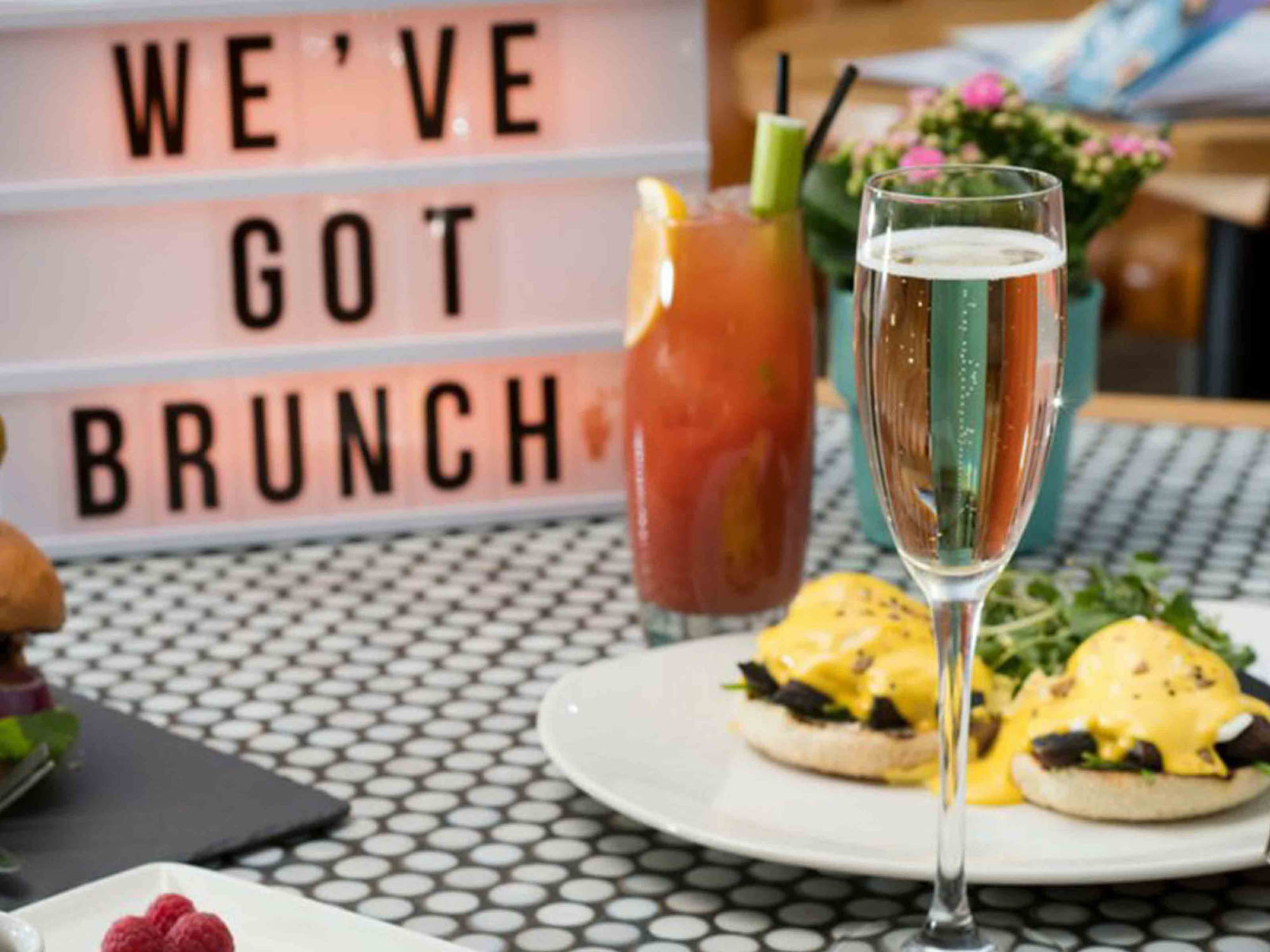 Top Places for Bottomless Brunch in Chester
