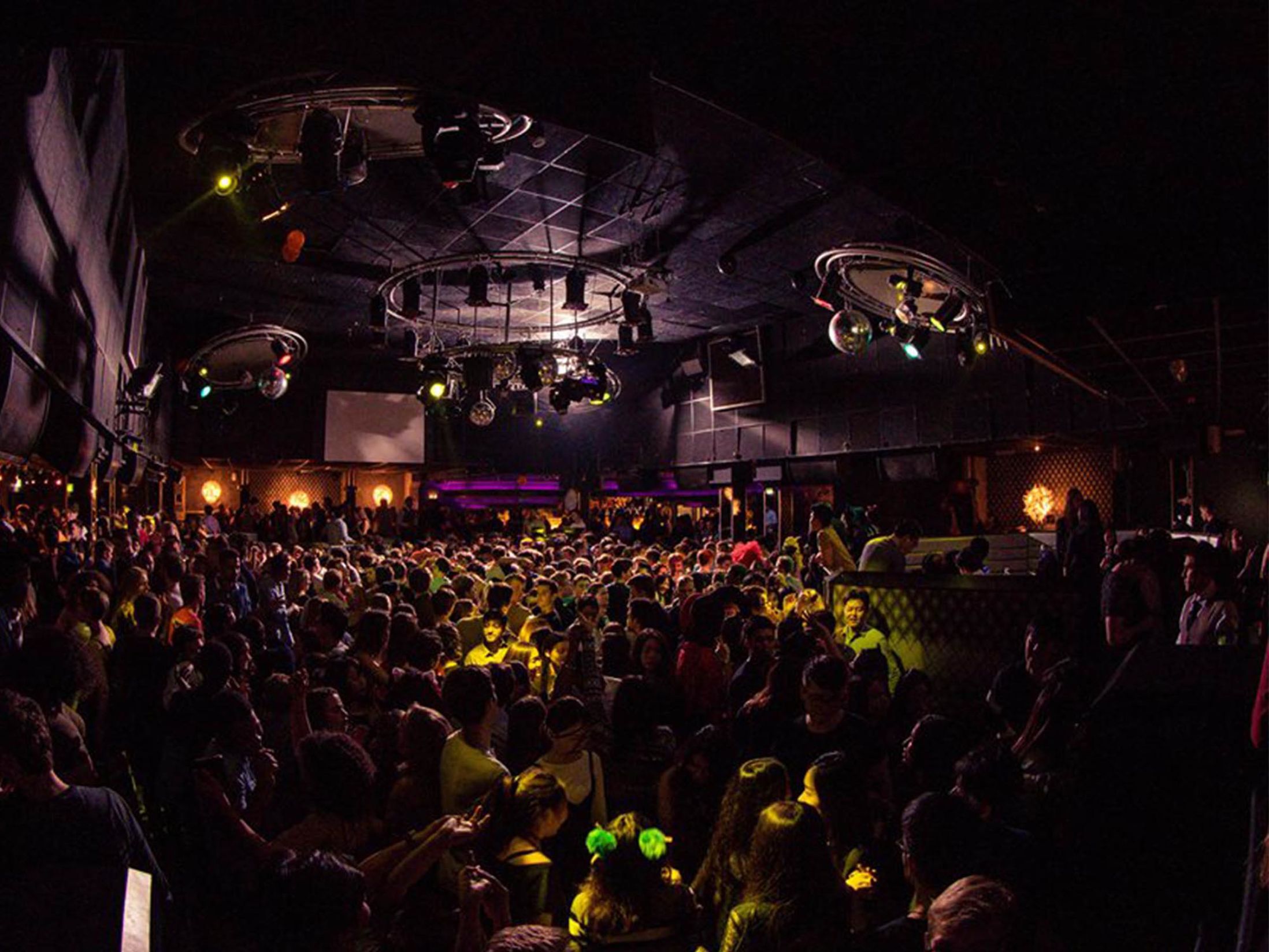 6 Best Clubs in Exeter Exeter