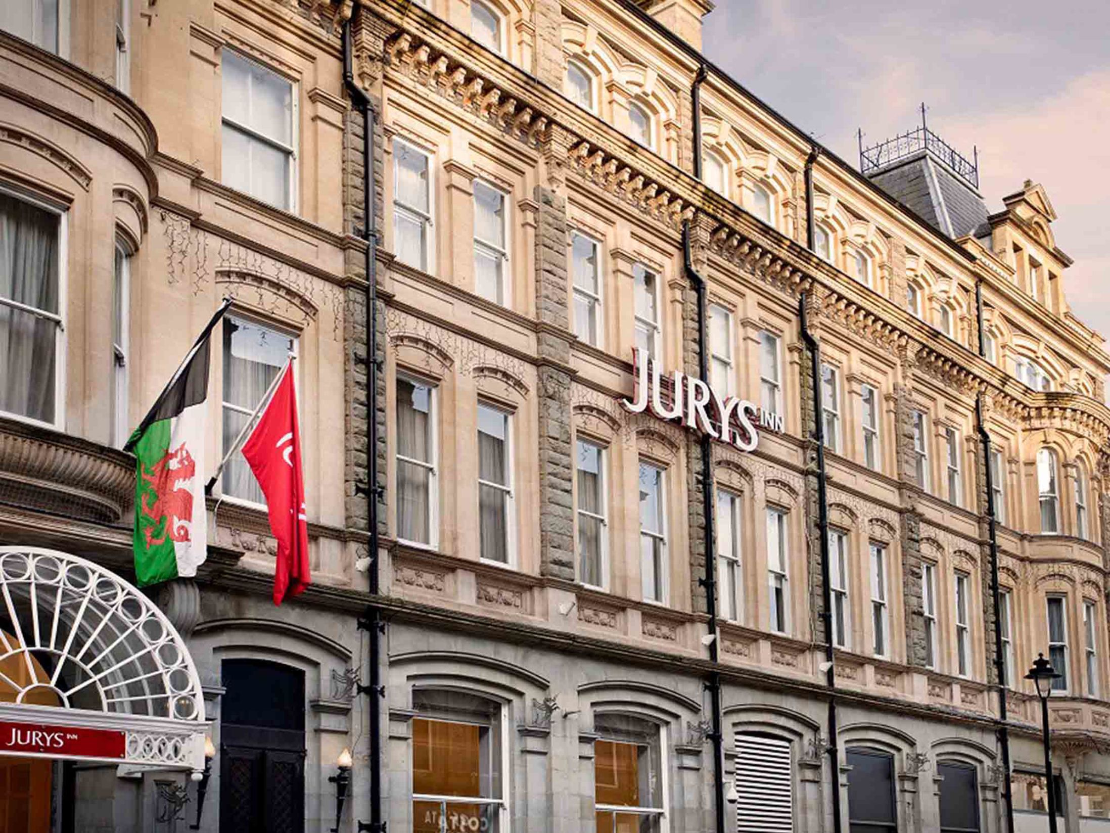 Jurys Inn - Best Hotels in Cardiff City Centre