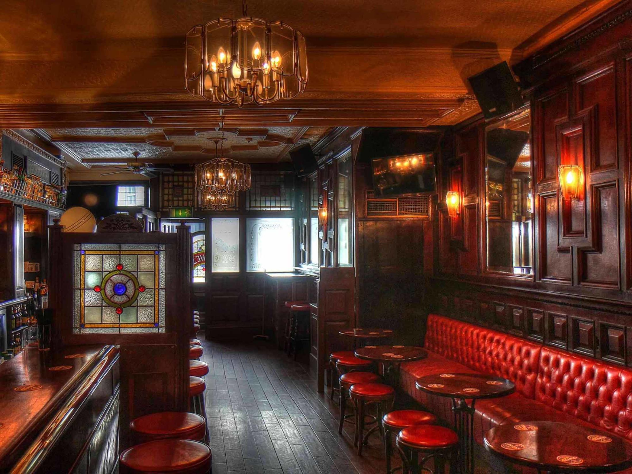 Bowes Lounge Bar - Best Bars in Dublin