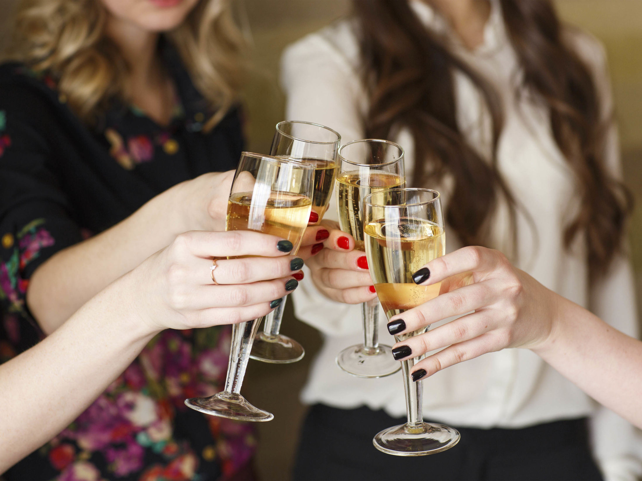 Fun Ideas for Ladies Night at Home - Mobile Prosecco Tasting