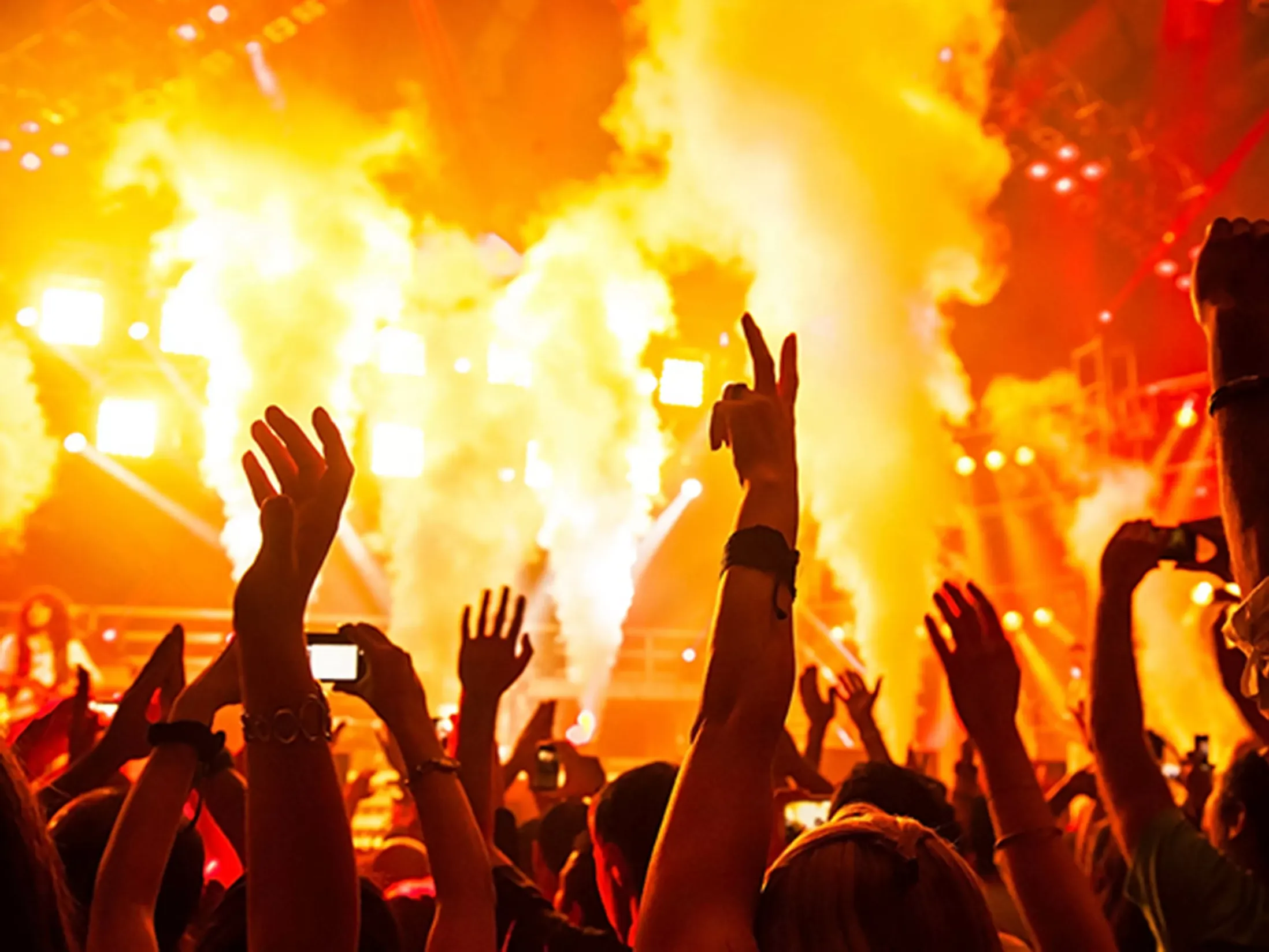 Best Clubs in Barcelona - La Macarena