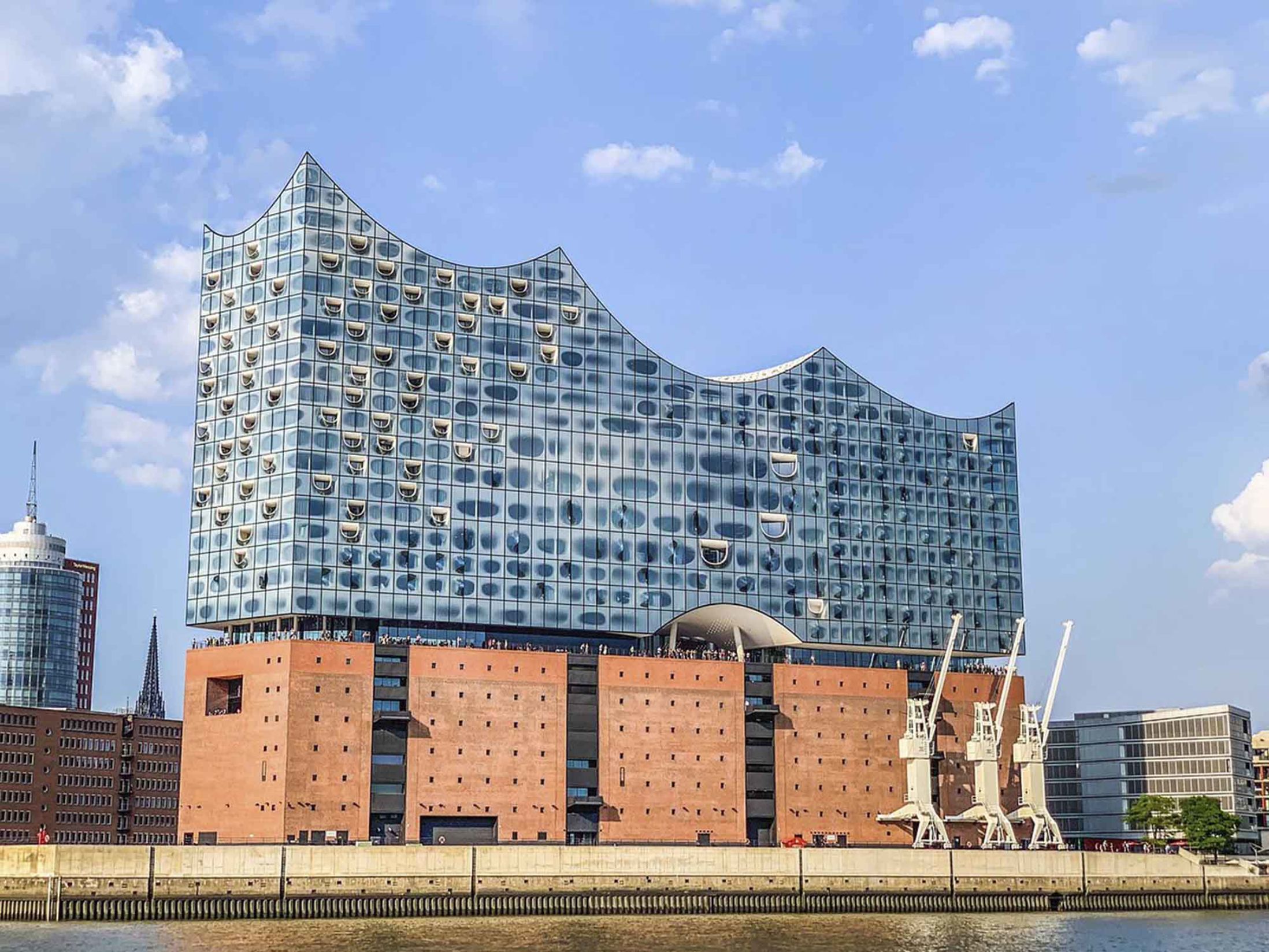 The Best Hamburg Attractions - Elbphilharmonie