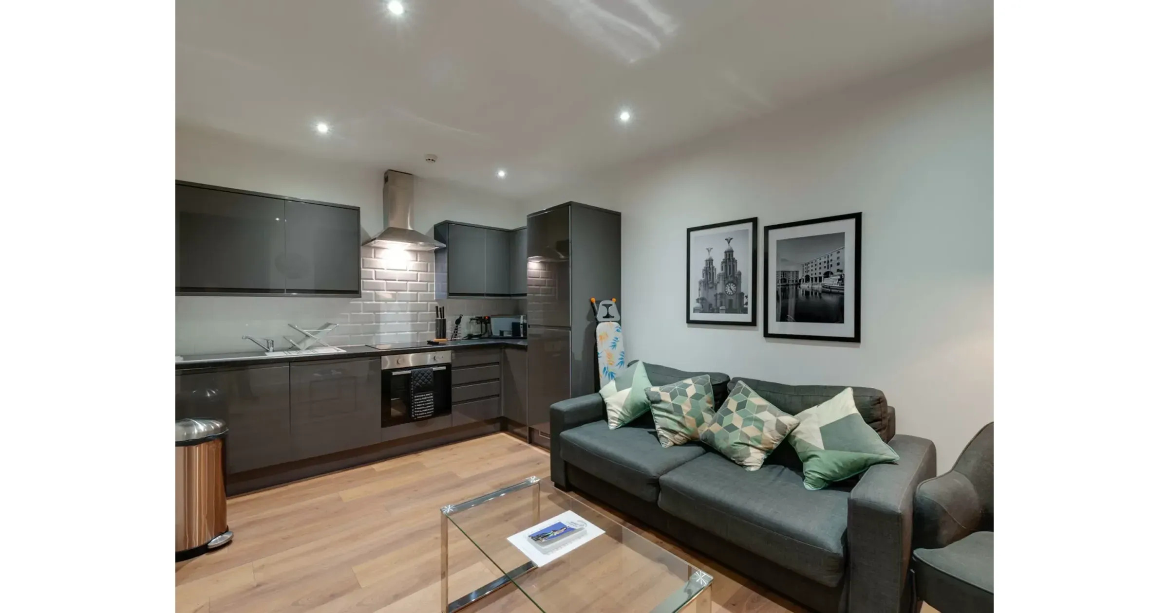 Lord Street Apartments Liverpool Hen Party Funktion Events