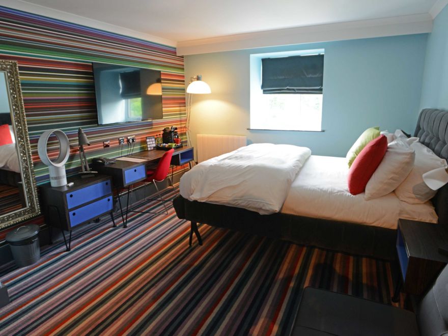 Village Hotel Birmingham Dudley - Club Room