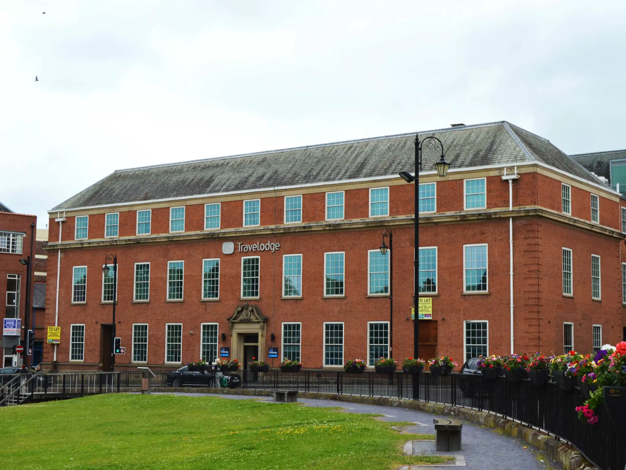 Travelodge - Best Hotels in Chester