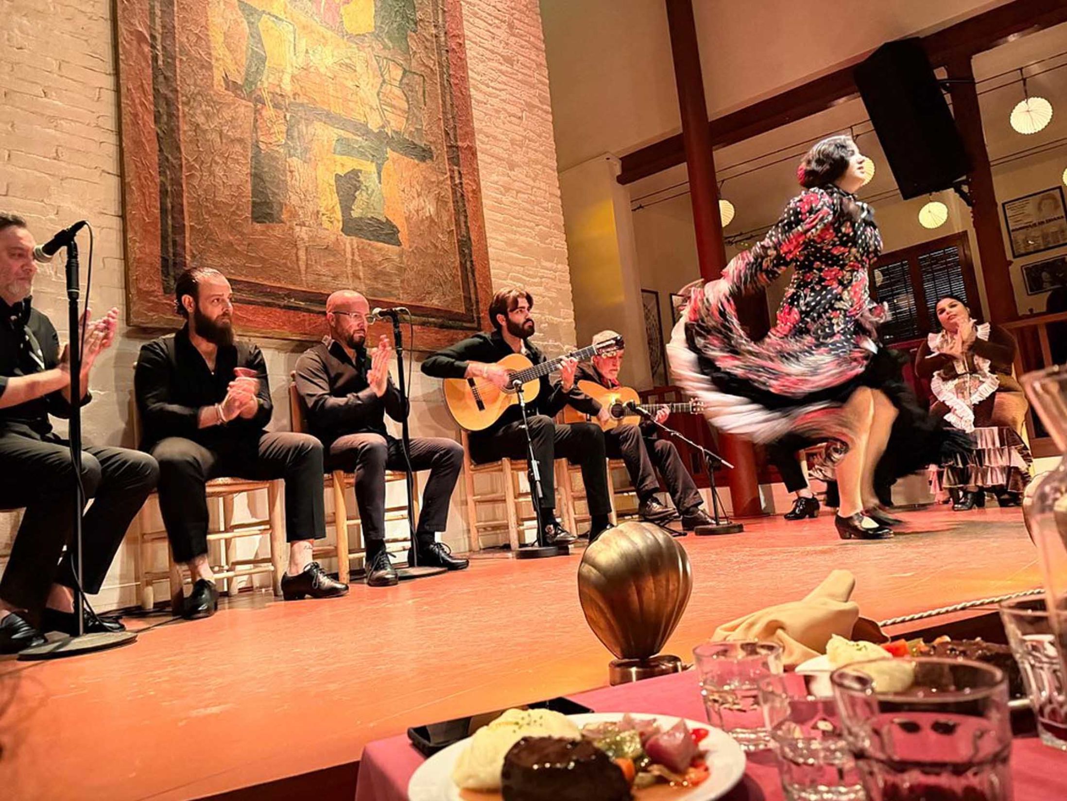 What Are the Reasons to Visit Barcelona?