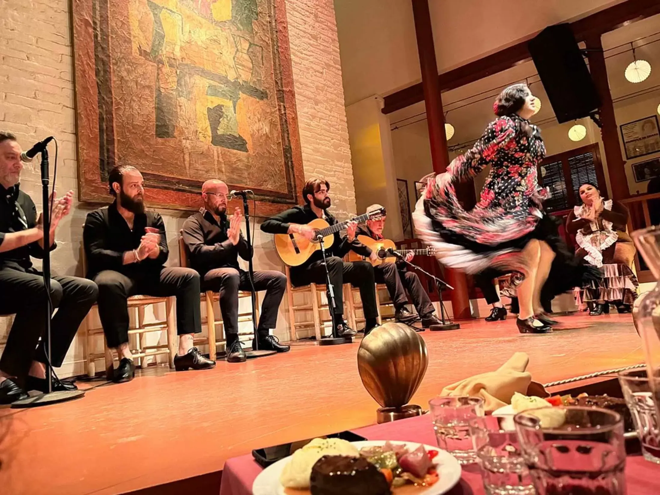 What Are the Reasons to Visit Barcelona?