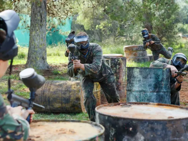 Paintball with 200 Balls