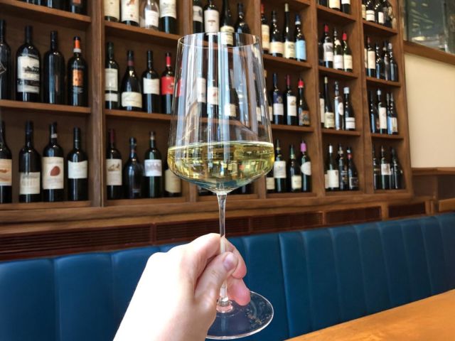 Bar Crawl with 3 Wines