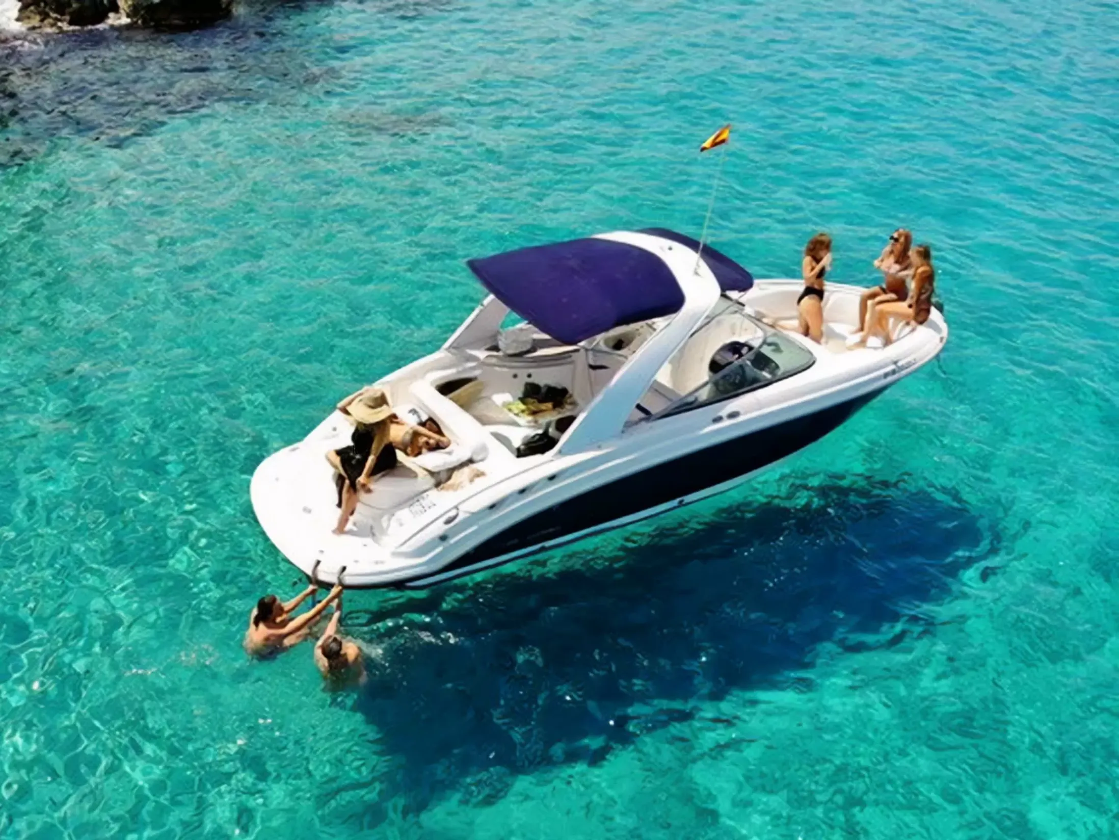 What are the Reasons to Visit Ibiza?