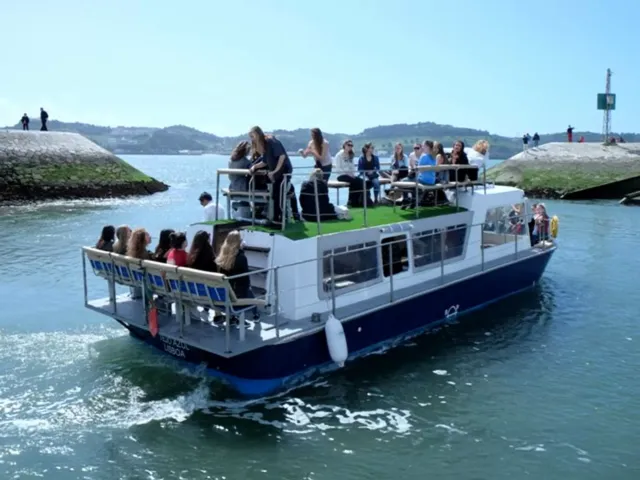 Private Boat Charter – 2 Hours