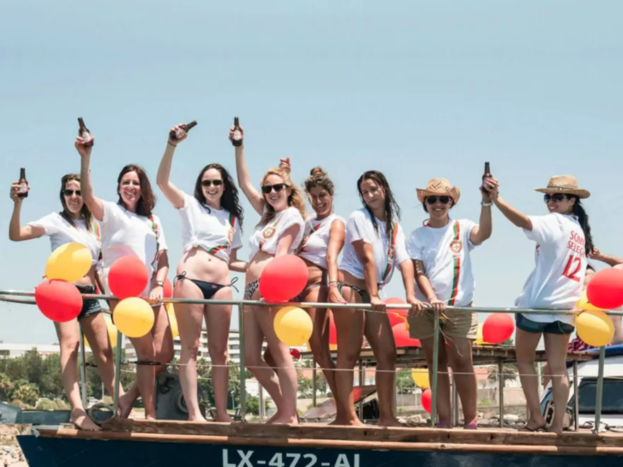 Private Motor Yacht - 2 Hours