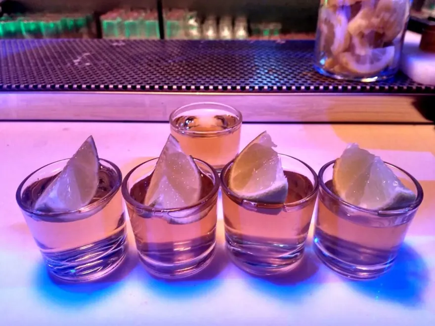 Guided Bar Crawl & Nightclub Entry