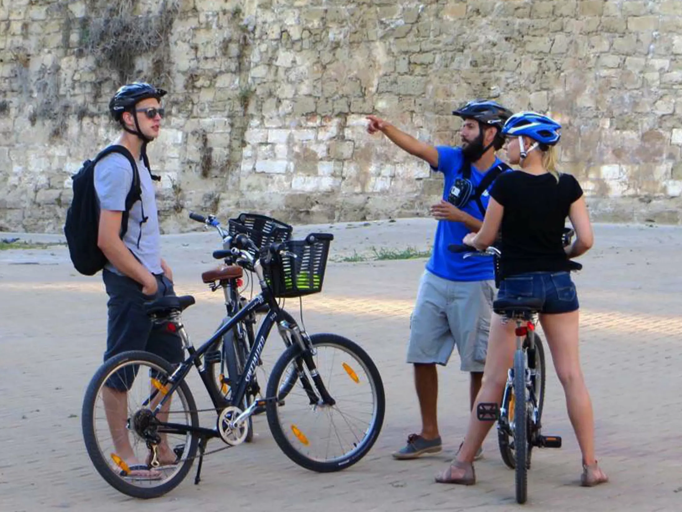 What Are the Reasons to Visit Palma?