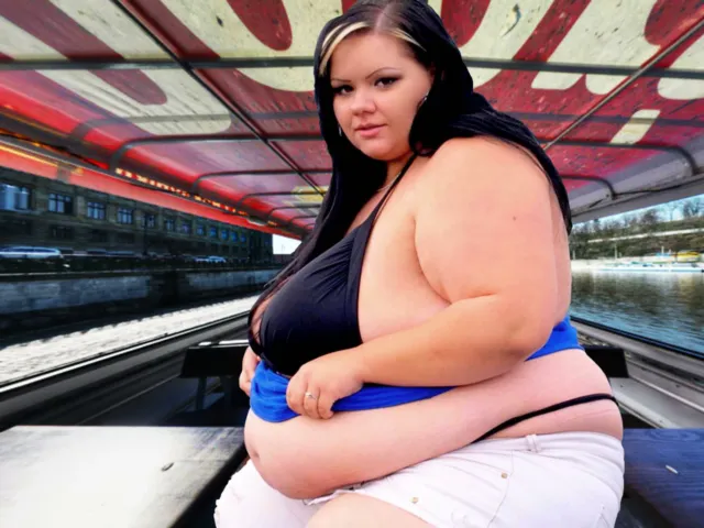 Private River Cruise with Roly Poly Stripper
