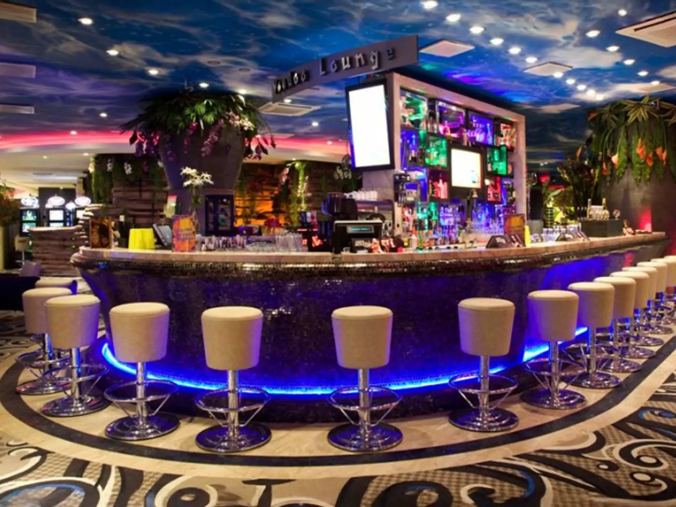 What Are the Reasons to Visit Riga?