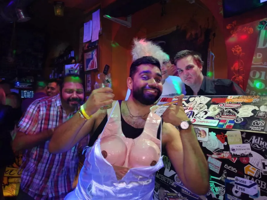 Guided Bar Crawl Stag Do