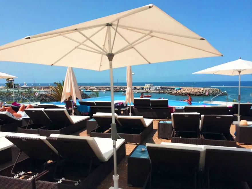 Kaluna Beach Club Entry with Champagne Parties