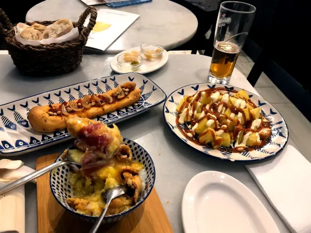 Tapas Dinner Inc Drinks