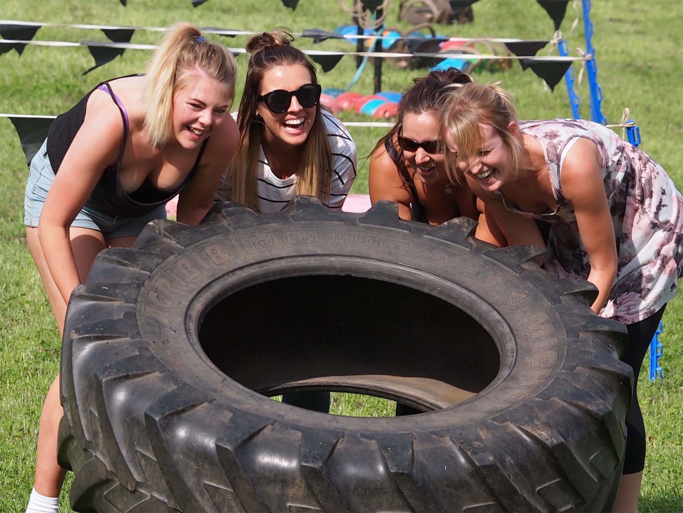 Outdoor Team Building Events in Hull