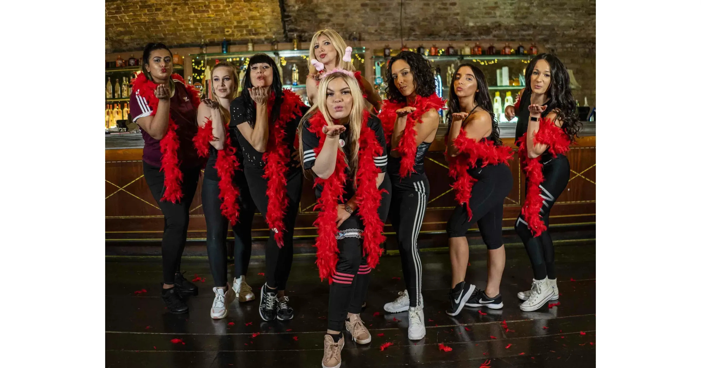 burlesque-dance-class-for-groups-in-sheffield-book-online