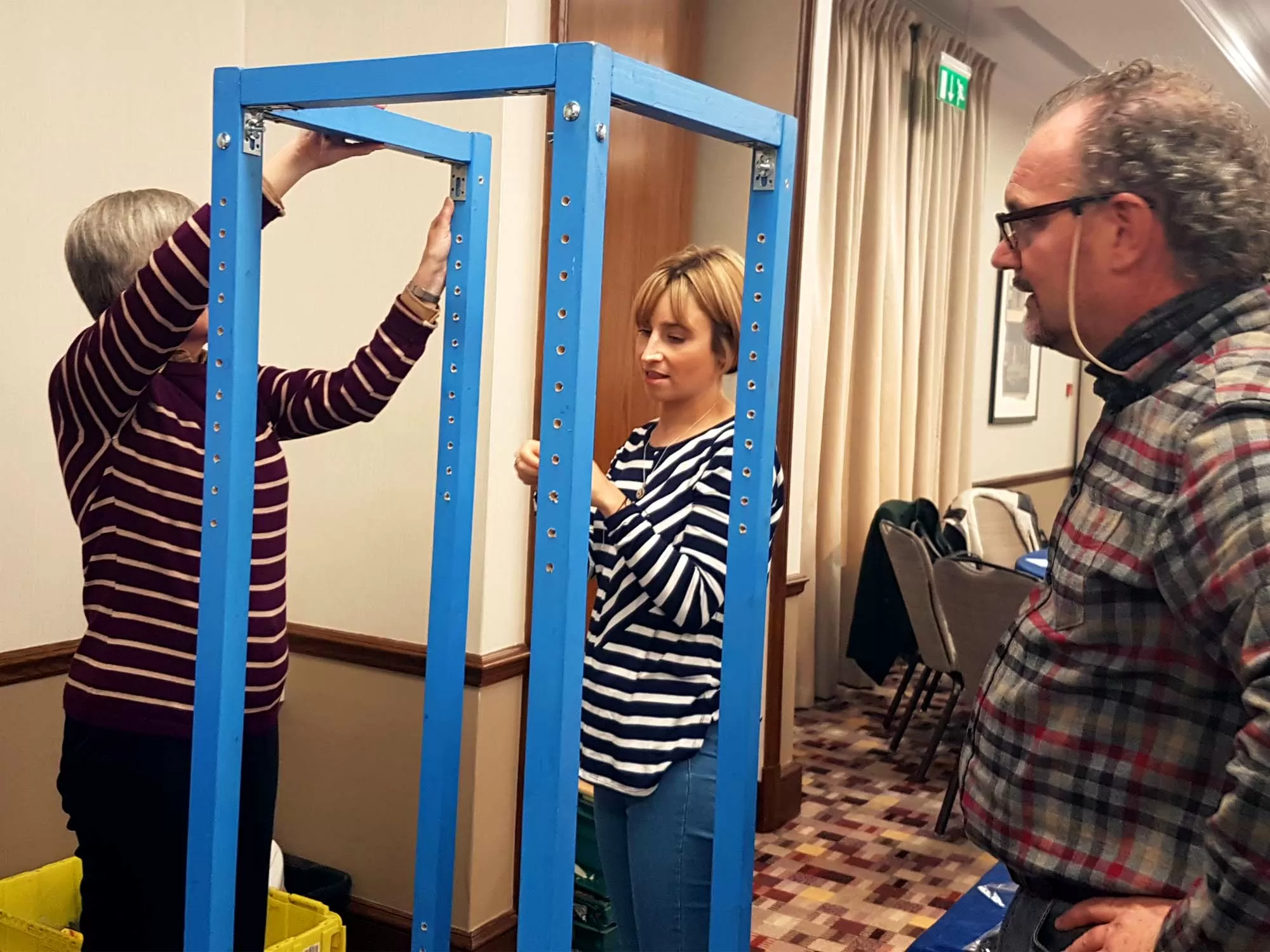 Chain Reaction Team Building