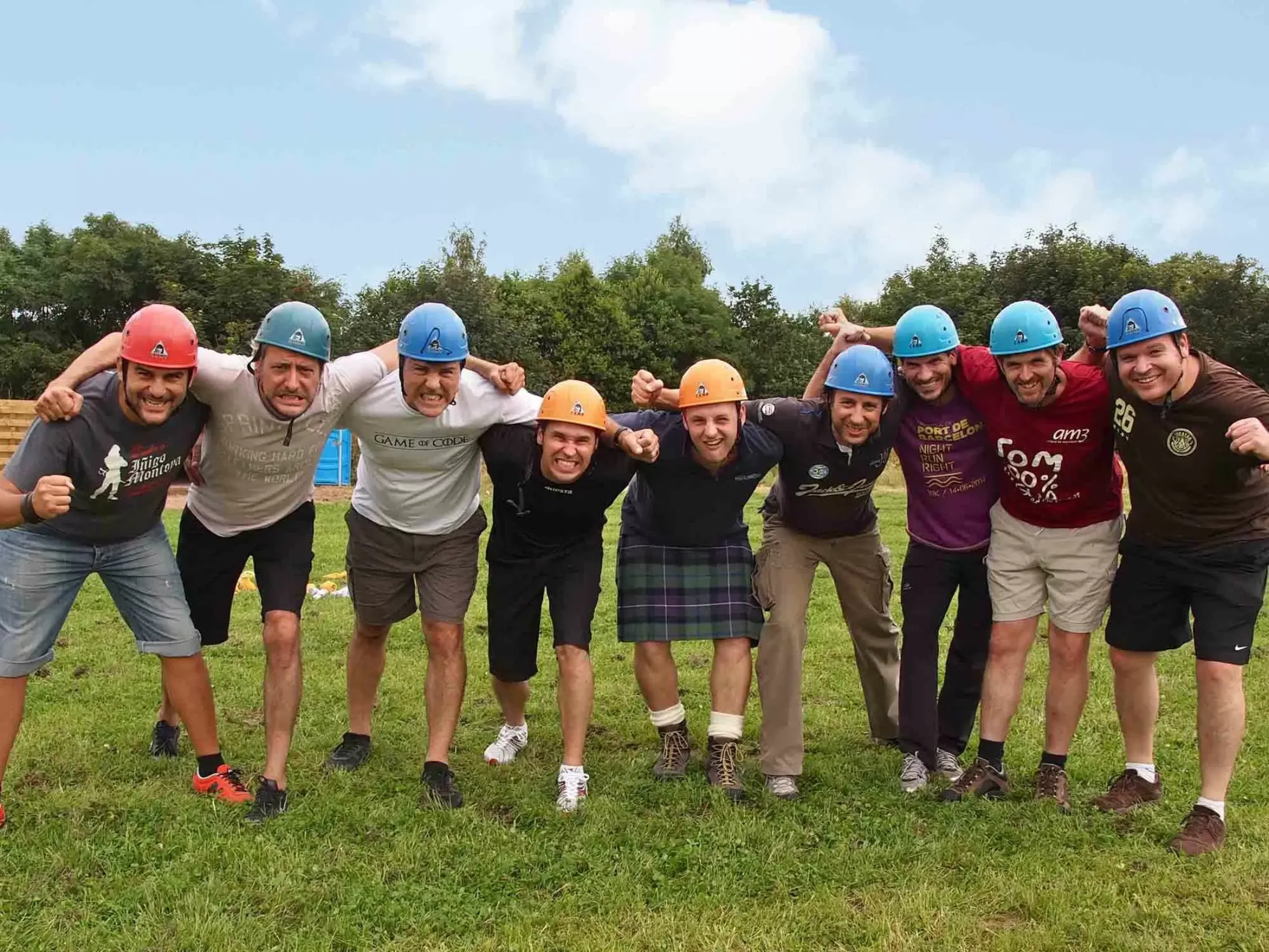 Outdoor Team Building Activities in Cardiff