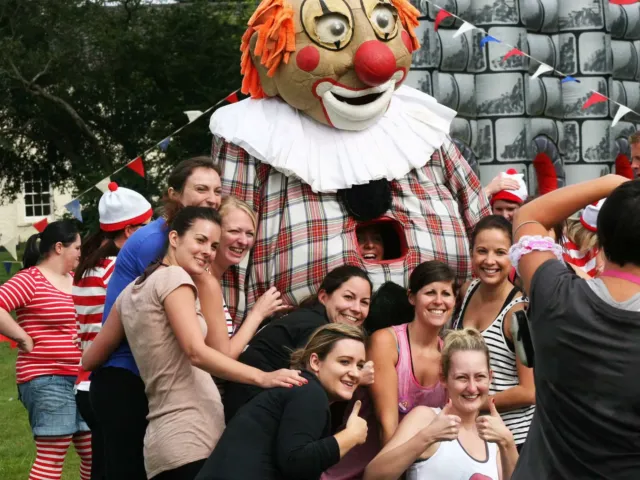 It's a Knockout Team Challenge