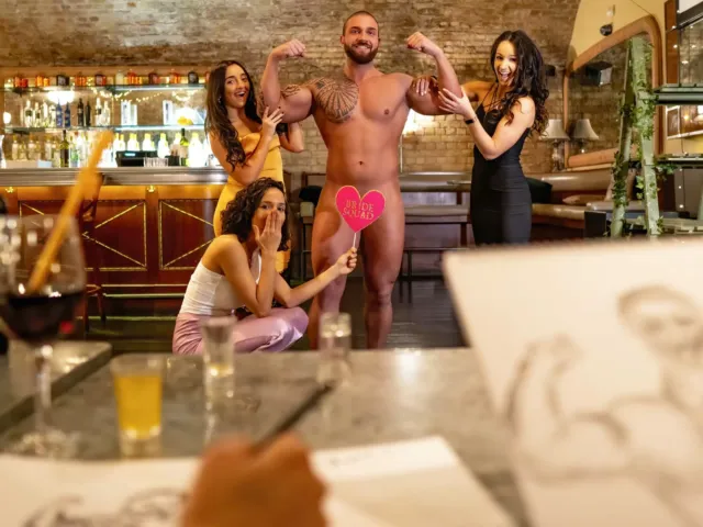 Life Drawing Hen Party Class