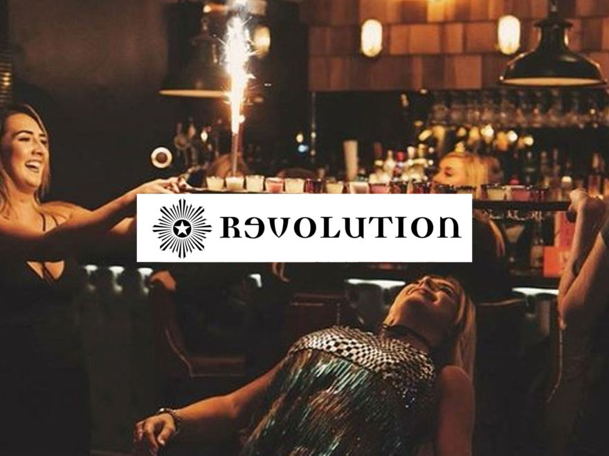 Revolucion De Cuba - Cocktails & Limbo