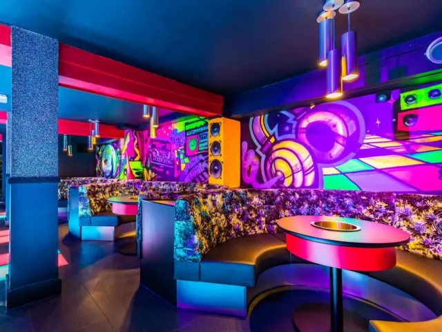 Vinyl - Guestlist Entry